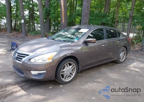 2013 Nissan Altima 2.5 S from USA, damaged, VIN 1N4AL3AP3DC142720